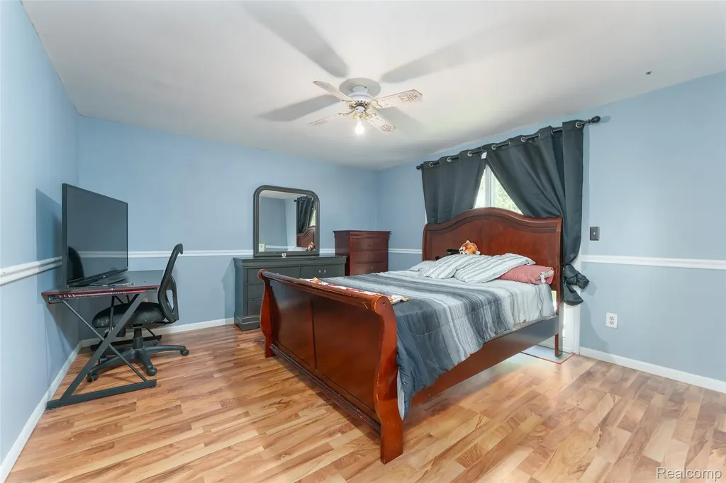 940 Rowland Road Addison Township MI 48367