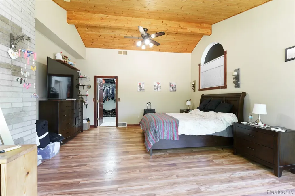 940 Rowland Road Addison Township MI 48367