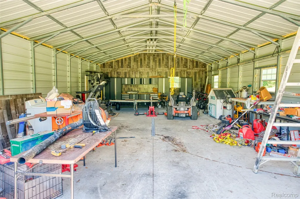 940 Rowland Road Addison Township MI 48367