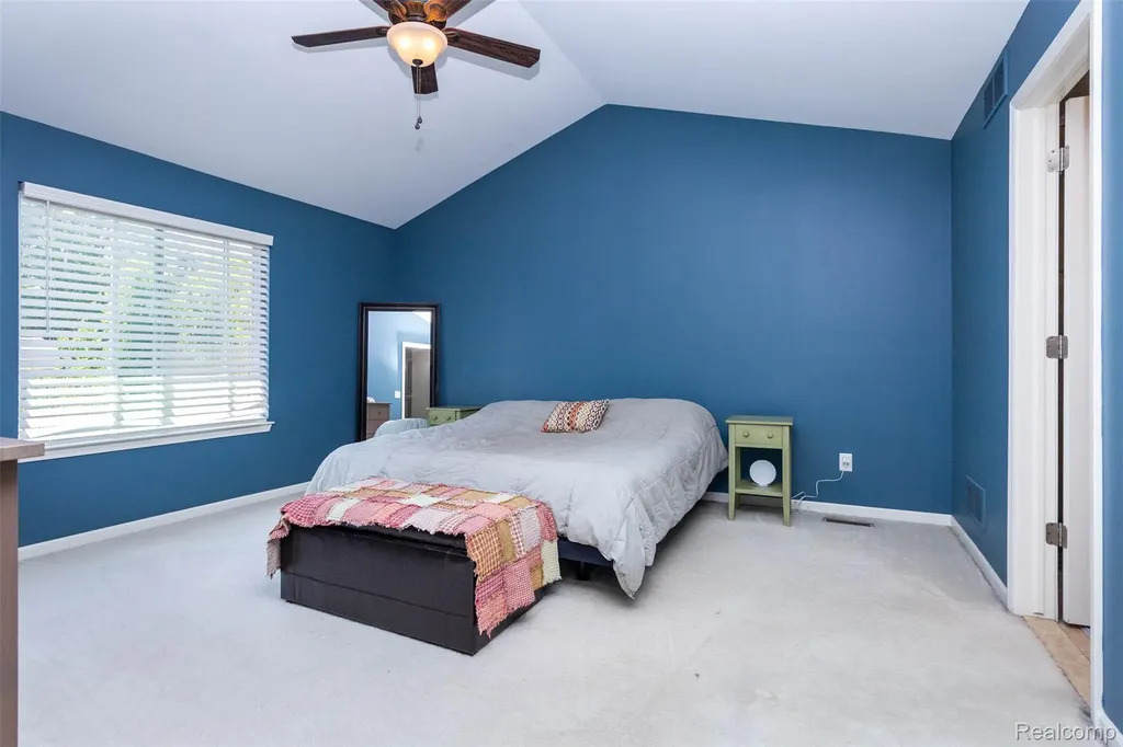 36039 Curtis Road Livonia City MI 48152