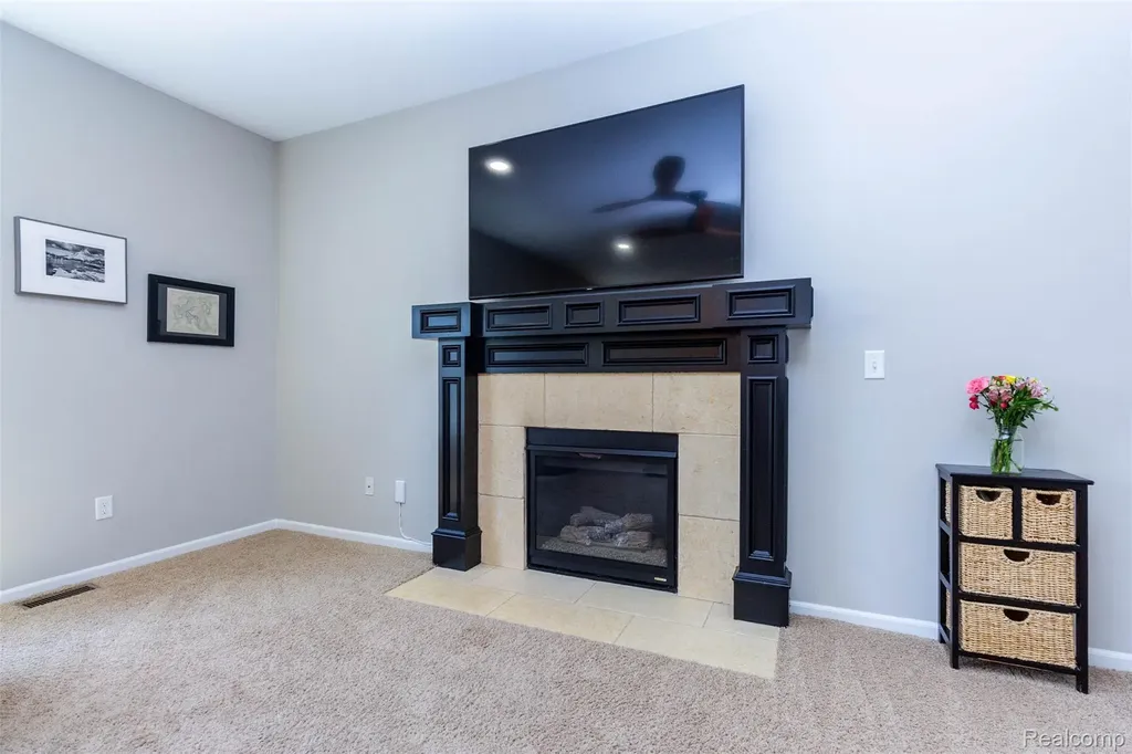 36039 Curtis Road Livonia City MI 48152
