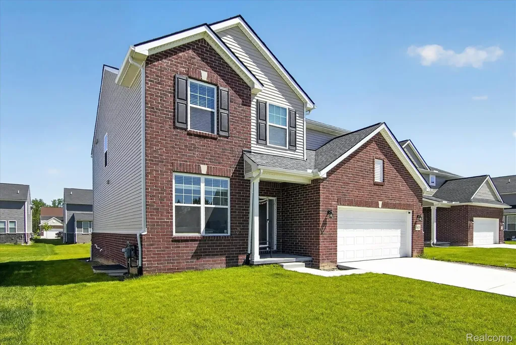 58676 Losino Drive Lyon Charter Township MI 48178