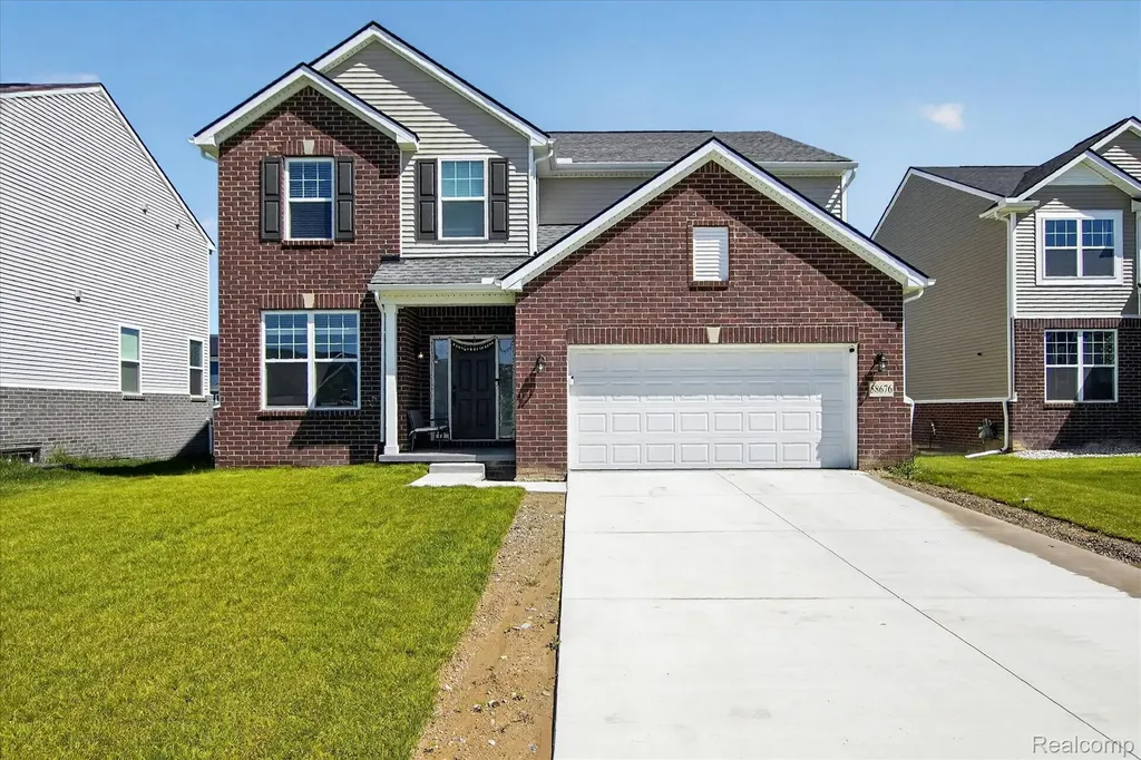 58676 Losino Drive Lyon Charter Township MI 48178