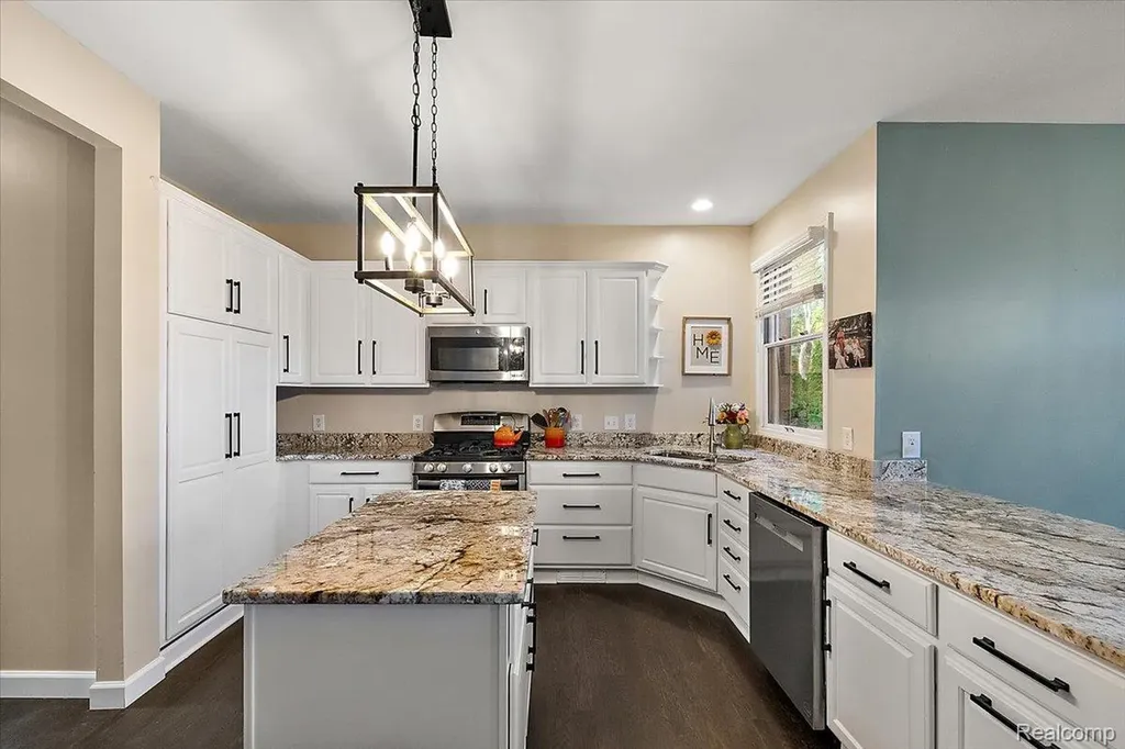 5768 Bellshire Lane Independence Charter Township MI 48346