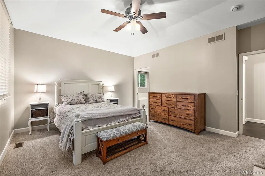5768 Bellshire Lane Independence Charter Township MI 48346