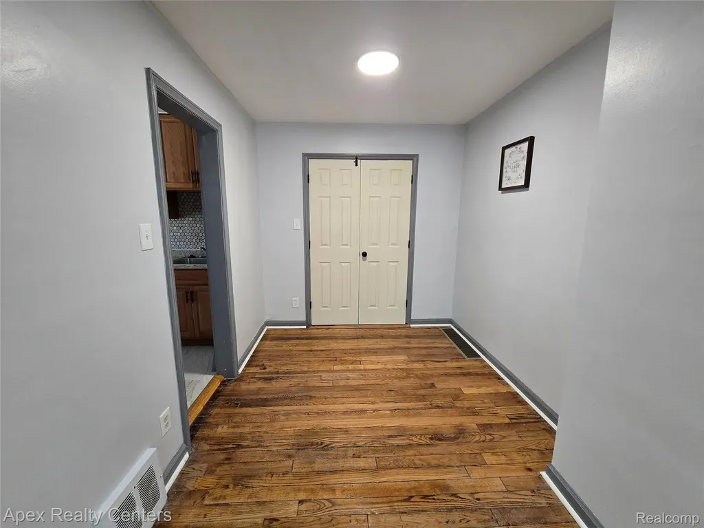7671 - 7675 Evergreen Avenue Detroit City MI 48228