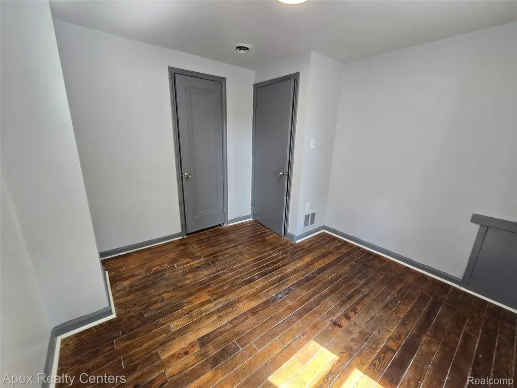 7671 - 7675 Evergreen Avenue Detroit City MI 48228
