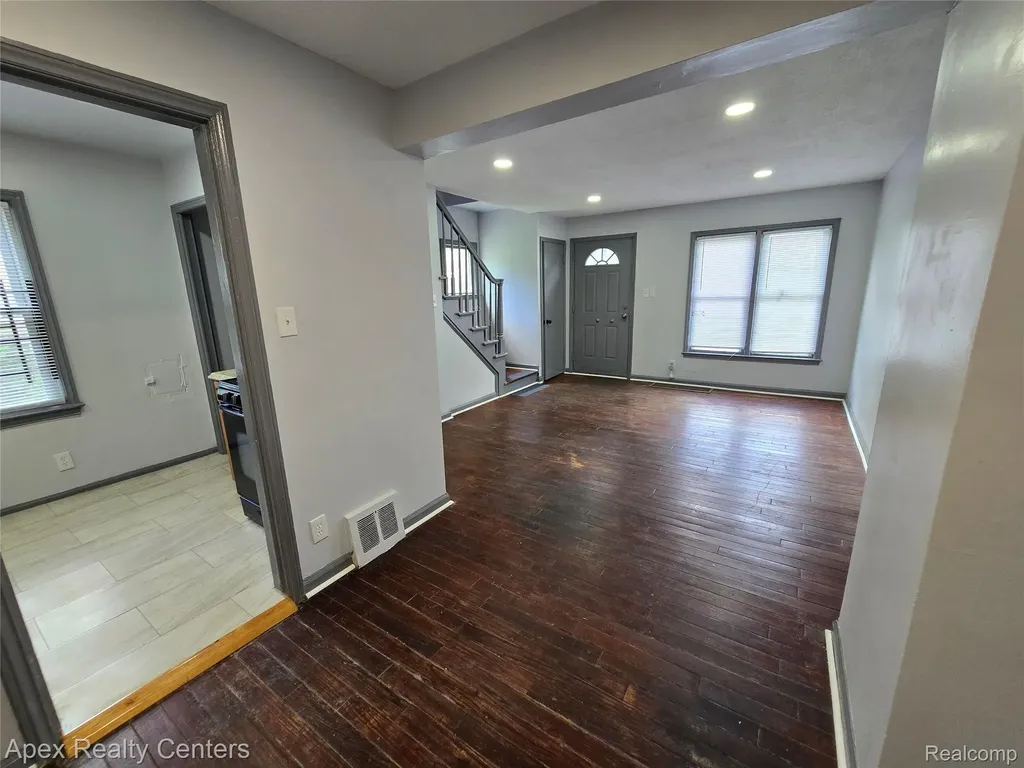 7671 - 7675 Evergreen Avenue Detroit City MI 48228