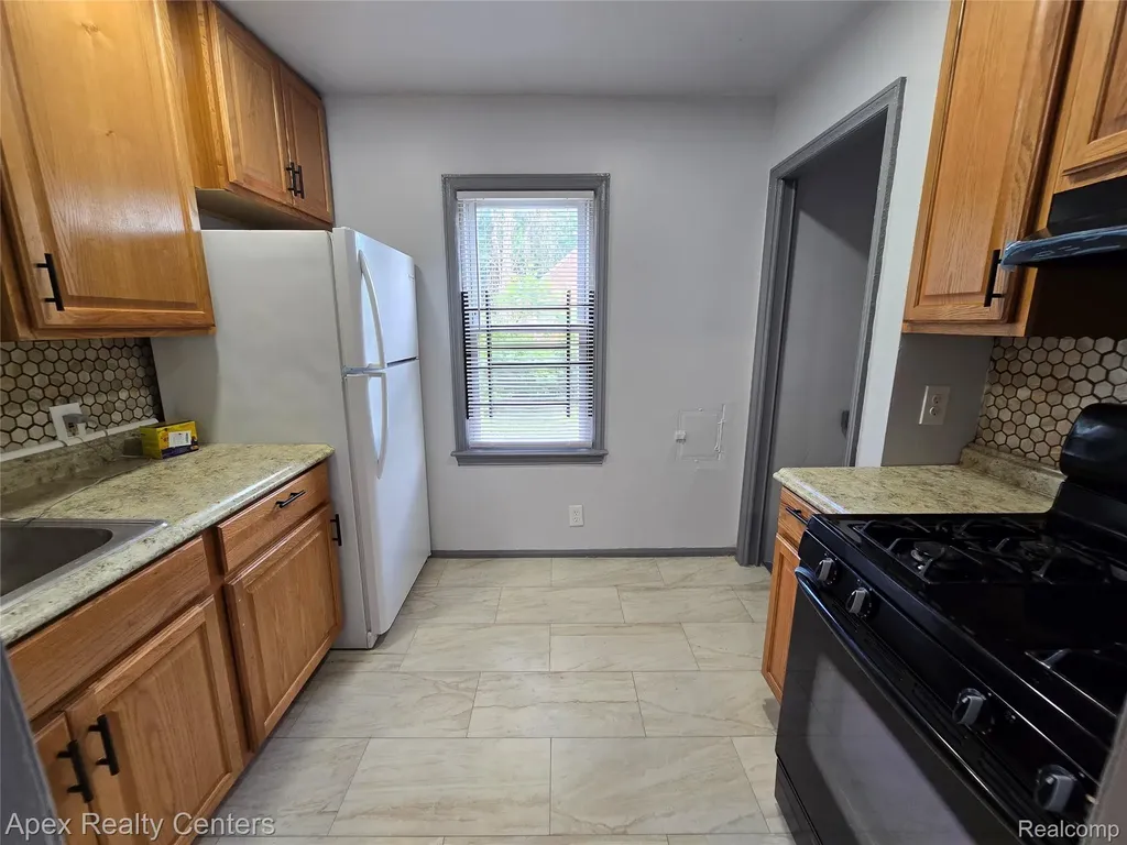7671 - 7675 Evergreen Avenue Detroit City MI 48228