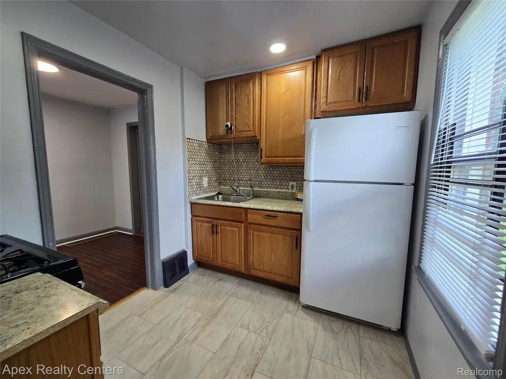 7671 - 7675 Evergreen Avenue Detroit City MI 48228