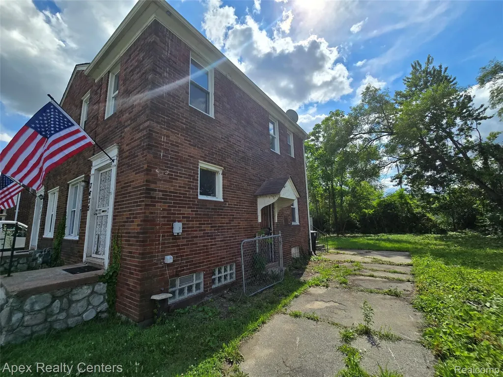 7671 - 7675 Evergreen Avenue Detroit City MI 48228