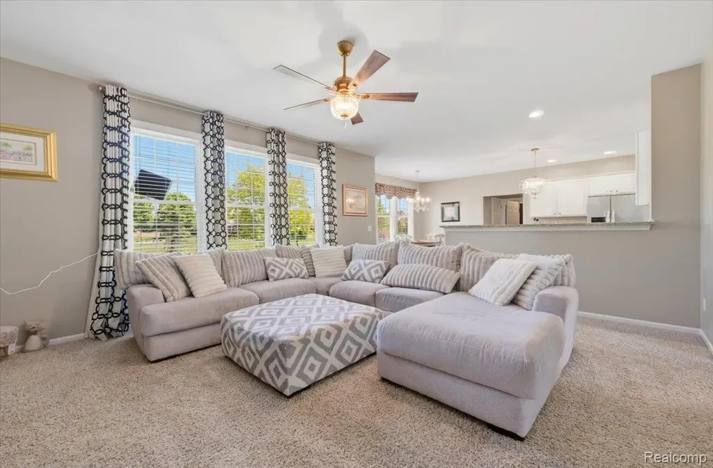 48606 Greenwich Circle Canton Charter Township MI 48188