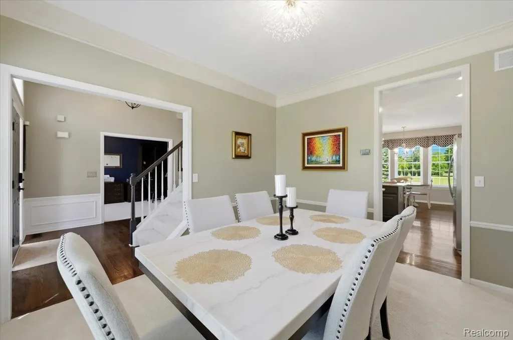 48606 Greenwich Circle Canton Charter Township MI 48188