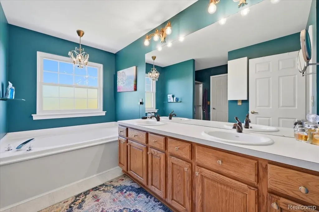 48606 Greenwich Circle Canton Charter Township MI 48188