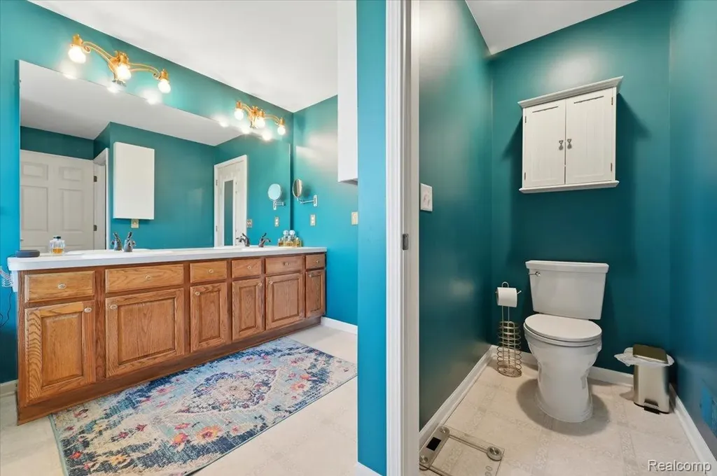 48606 Greenwich Circle Canton Charter Township MI 48188