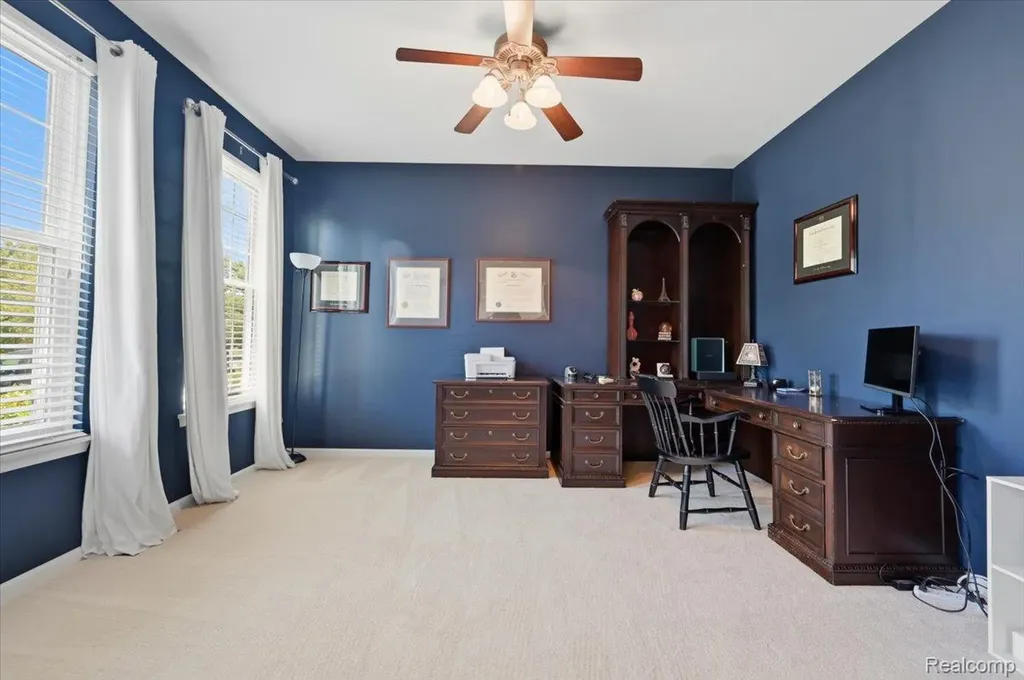 48606 Greenwich Circle Canton Charter Township MI 48188