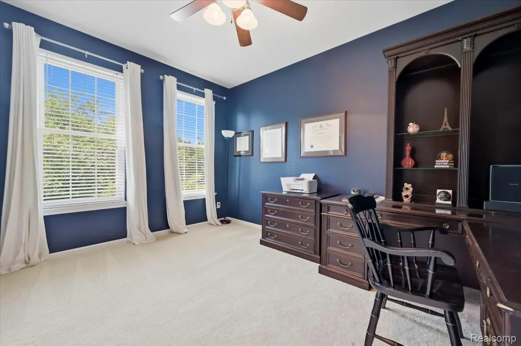 48606 Greenwich Circle Canton Charter Township MI 48188