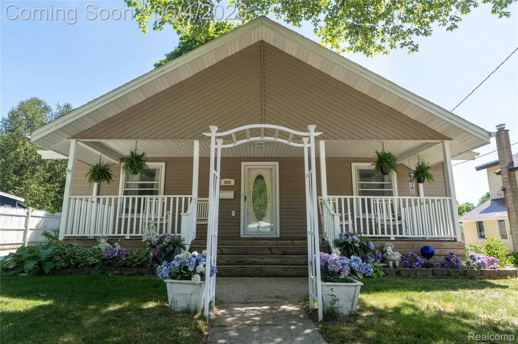 505 S Main Street Scottville City MI 49454