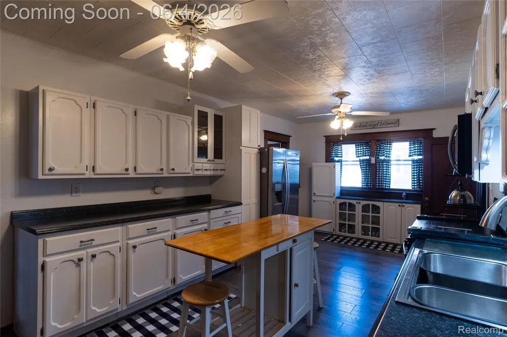 505 S Main Street Scottville City MI 49454