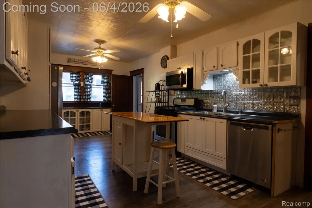 505 S Main Street Scottville City MI 49454