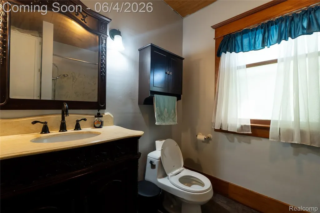 505 S Main Street Scottville City MI 49454