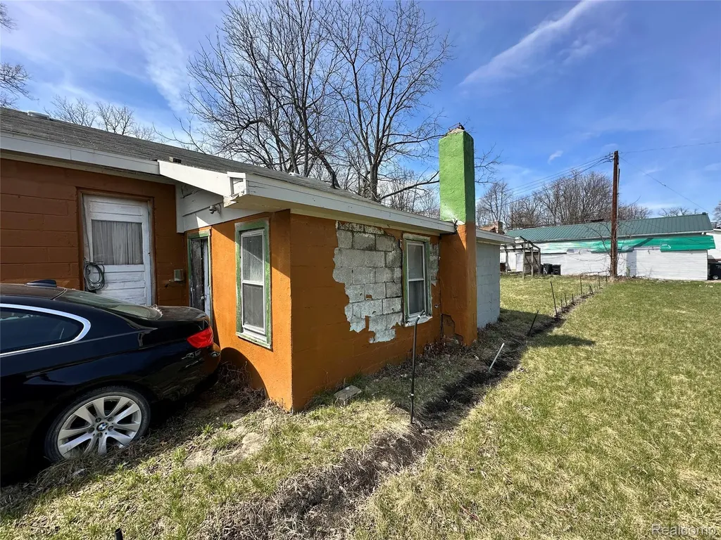 828 Short Street Ypsilanti City MI 48197
