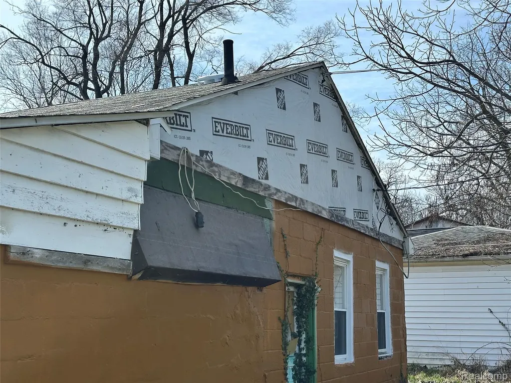828 Short Street Ypsilanti City MI 48197