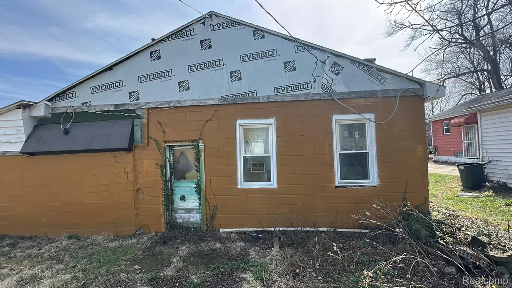 828 Short Street Ypsilanti City MI 48197