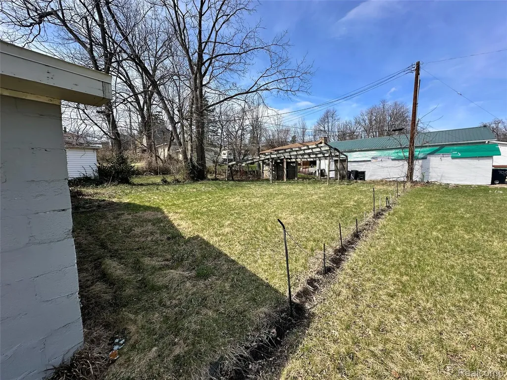 828 Short Street Ypsilanti City MI 48197