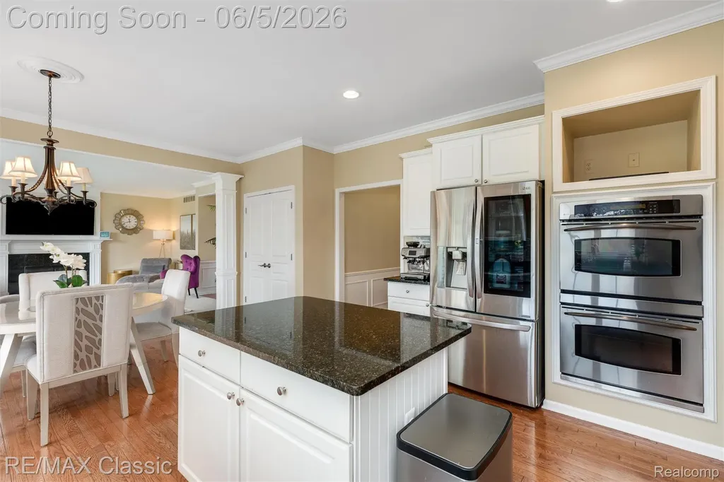 45201 Jacob Drive Novi City MI 48375
