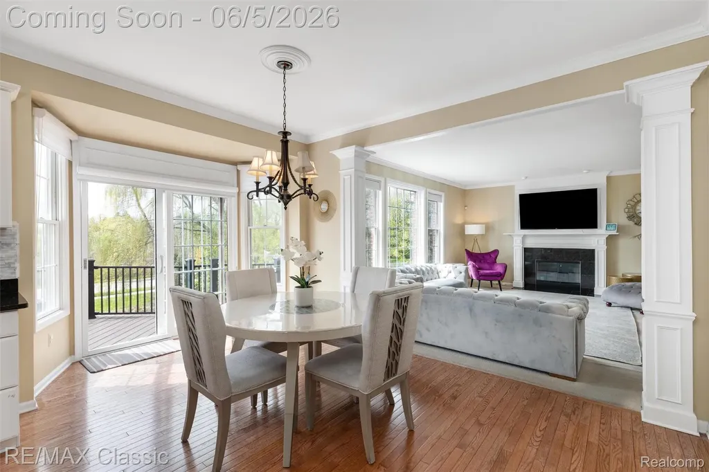 45201 Jacob Drive Novi City MI 48375