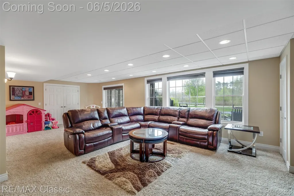 45201 Jacob Drive Novi City MI 48375