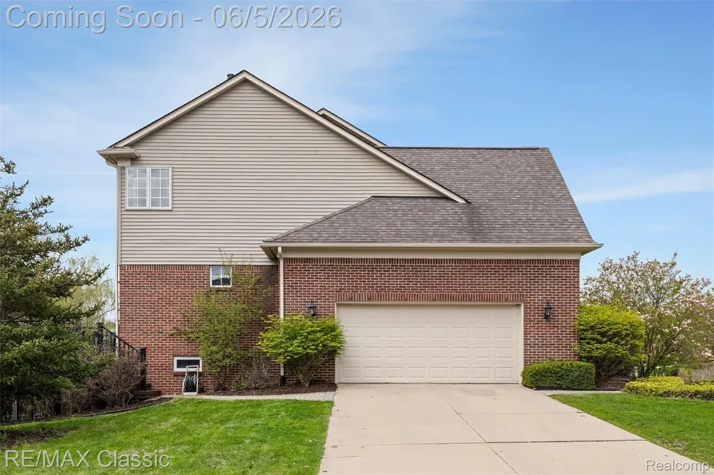 45201 Jacob Drive Novi City MI 48375