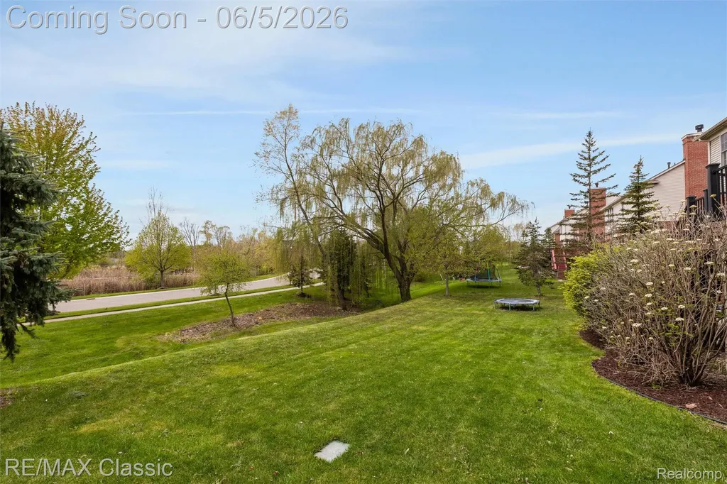 45201 Jacob Drive Novi City MI 48375