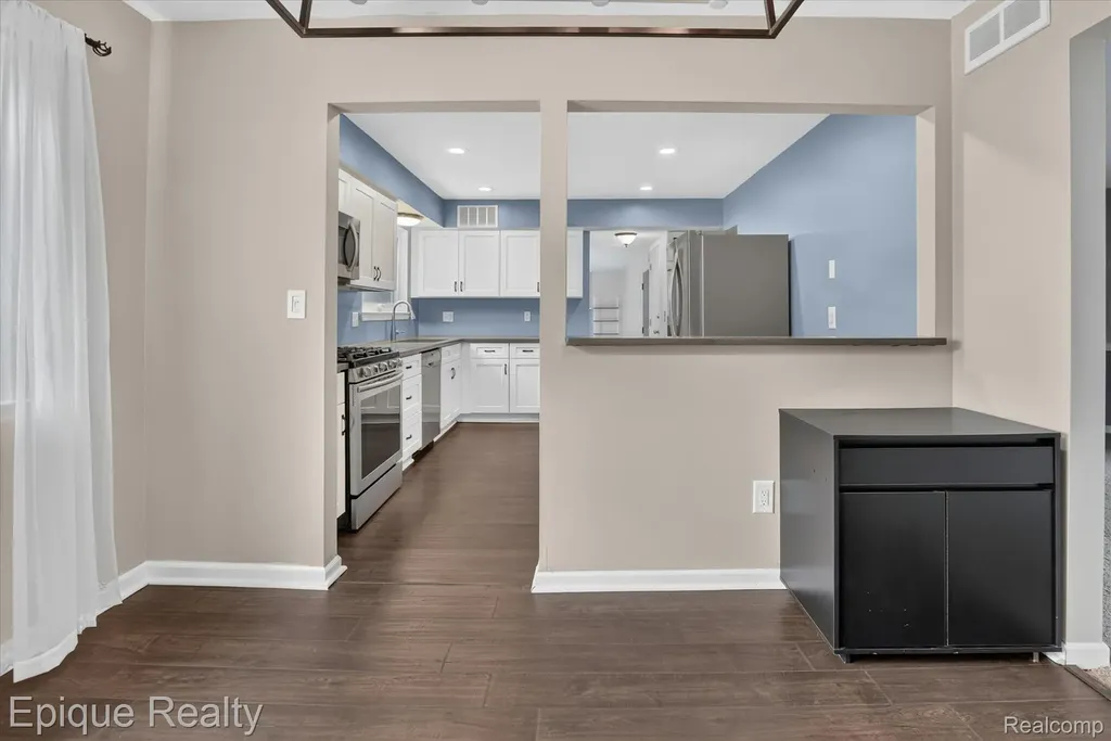 3907 Helen Avenue Pittsfield Charter Township MI 48197