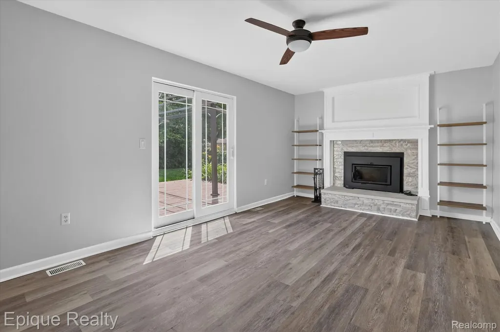 3907 Helen Avenue Pittsfield Charter Township MI 48197