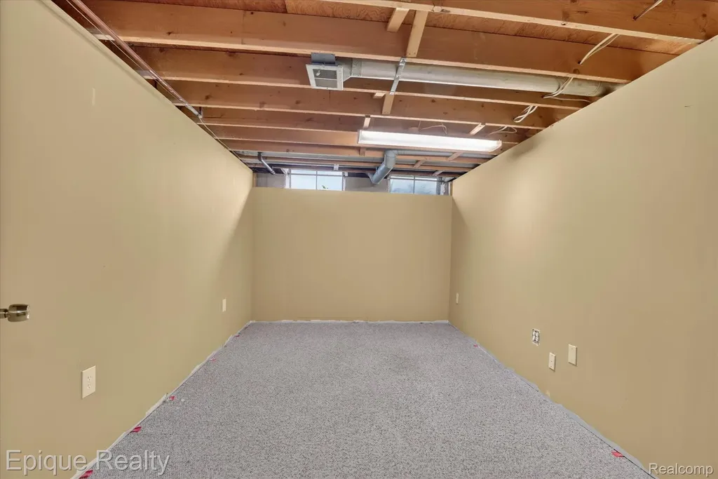 3907 Helen Avenue Pittsfield Charter Township MI 48197