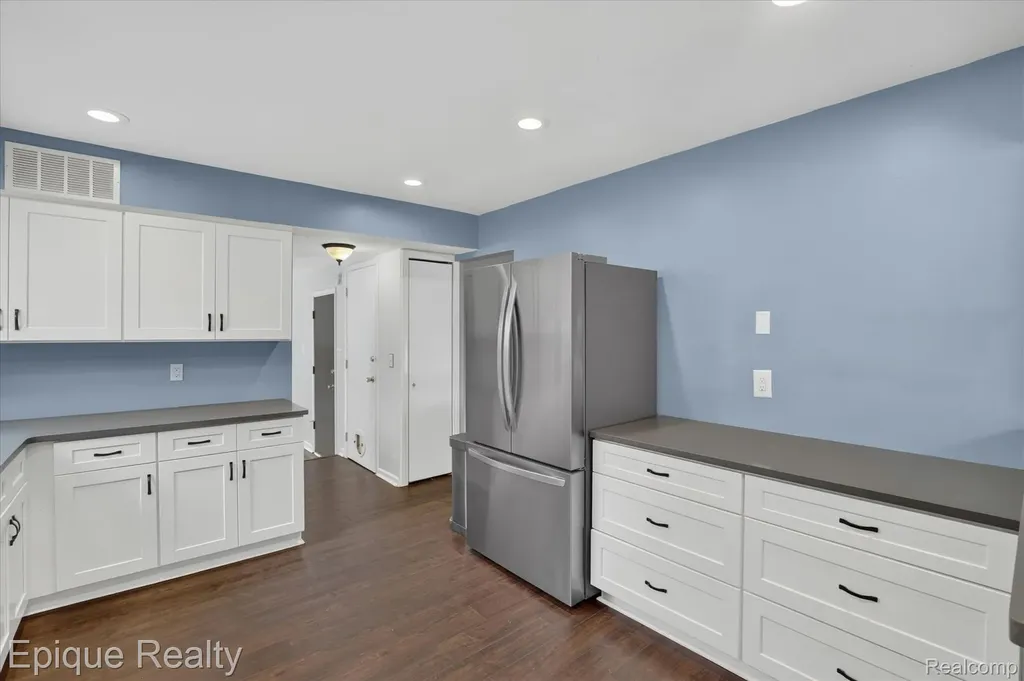 3907 Helen Avenue Pittsfield Charter Township MI 48197