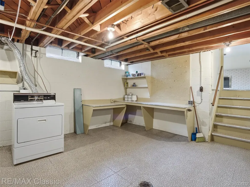 40874 Ivywood Lane Plymouth Charter Township MI 48170