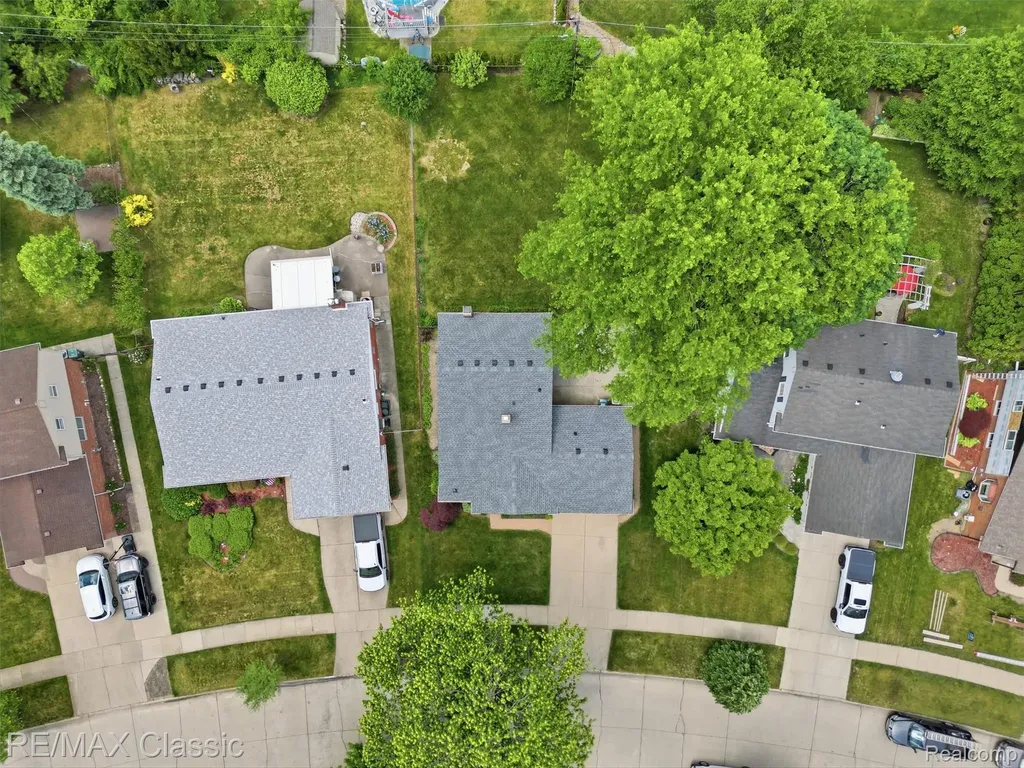40874 Ivywood Lane Plymouth Charter Township MI 48170