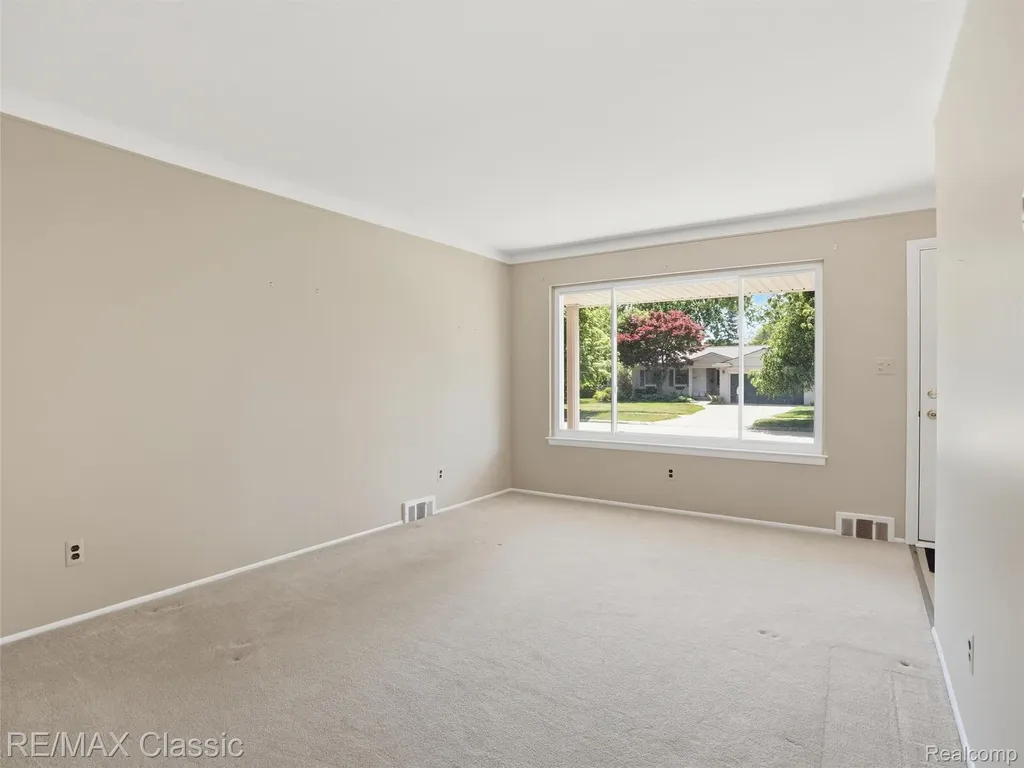 40874 Ivywood Lane Plymouth Charter Township MI 48170