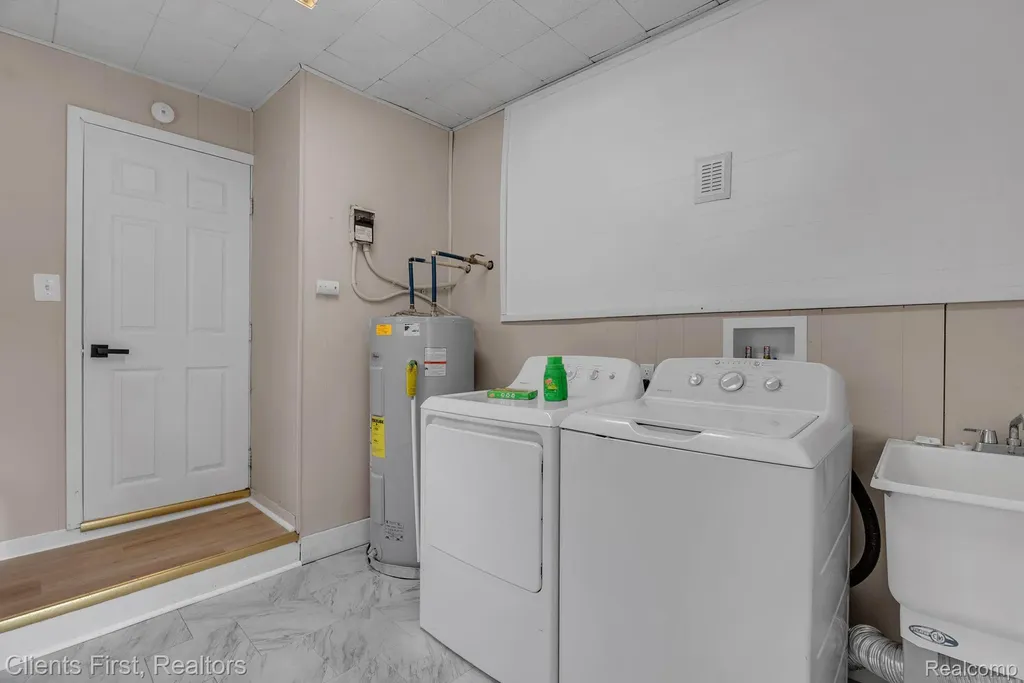 1660 N Sheldon Road Canton Charter Township MI 48187