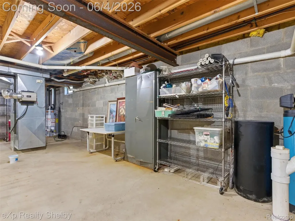 4154 Union Dryden Village MI 48428