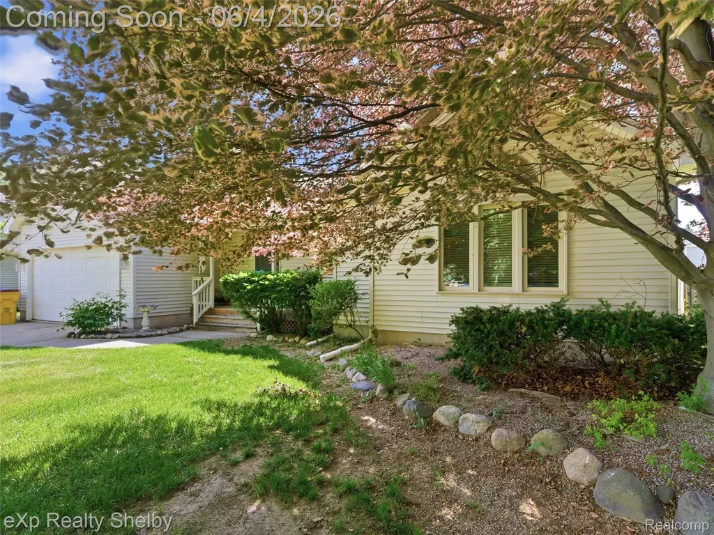 4154 Union Dryden Village MI 48428