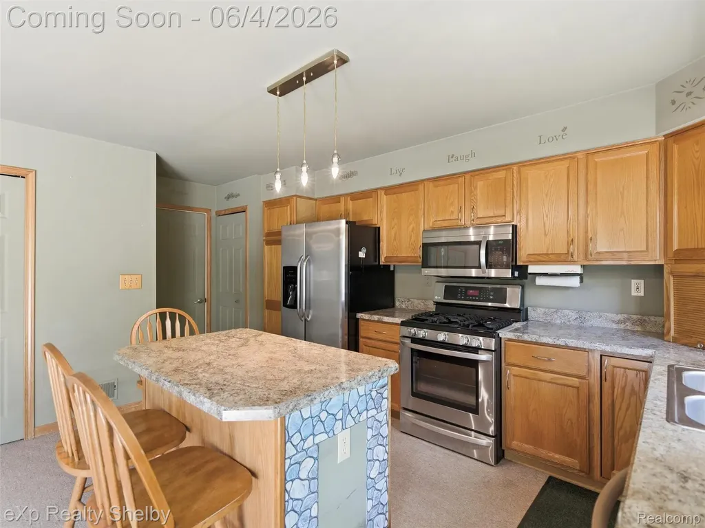 4154 Union Dryden Village MI 48428