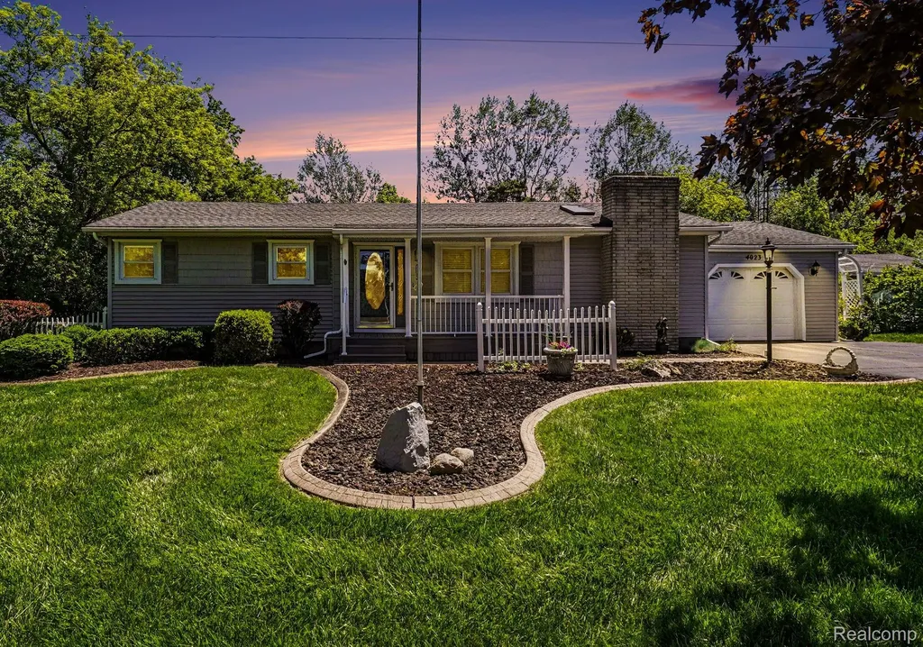 4023 S Genesee Road Burton City MI 48439