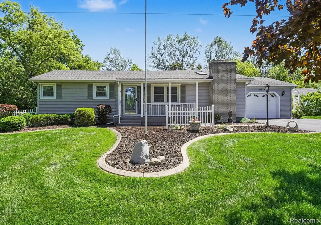 4023 S Genesee Road Burton City MI 48439