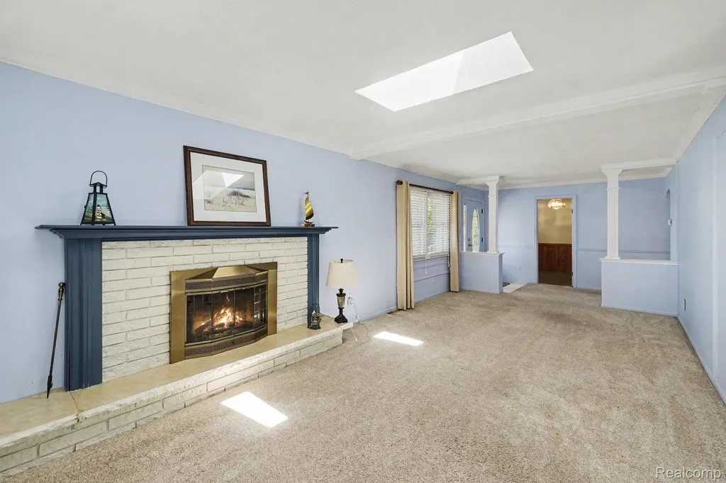 4023 S Genesee Road Burton City MI 48439