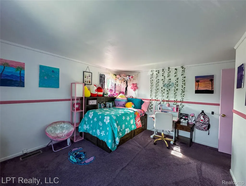 16282 Truwood Woodhaven City MI 48183