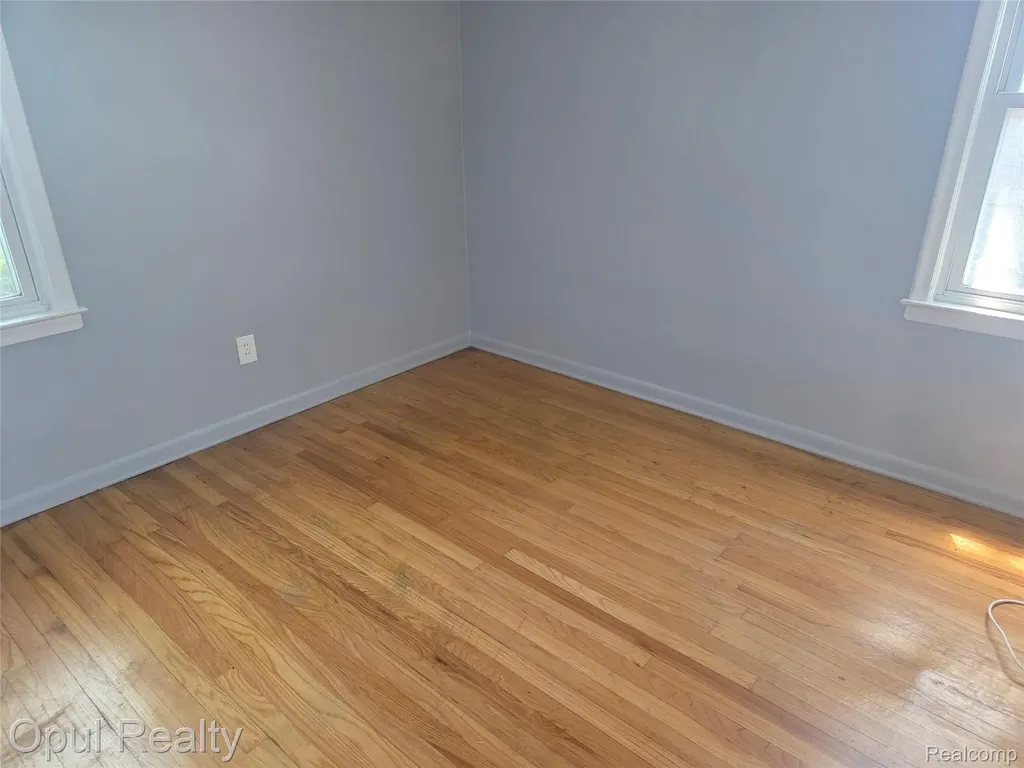 13520 Fenton Redford Charter Township MI 48239